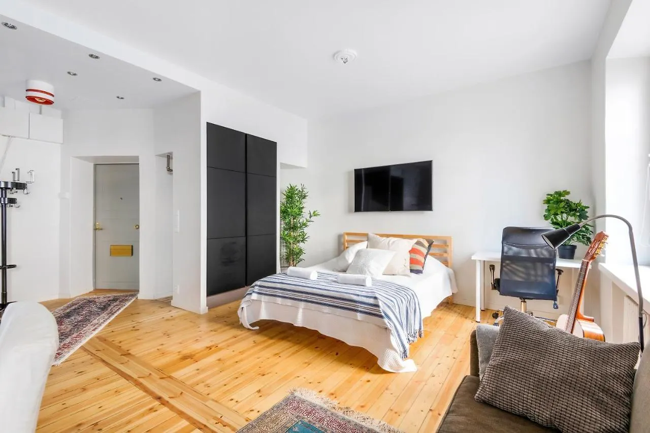 Wehost Hameentie Helsinki Apartment