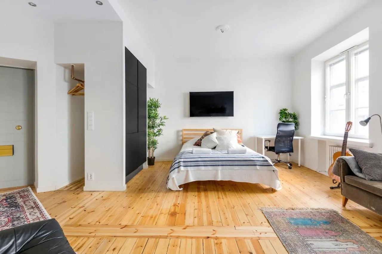 Apartment Wehost Hameentie Helsinki Finland